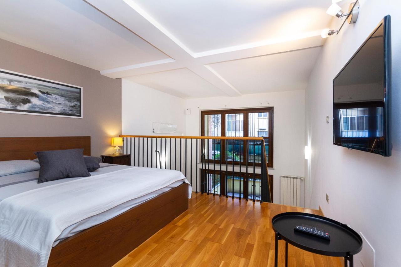 Loft - L'Isola Che Non C'E. Daire Torino Dış mekan fotoğraf